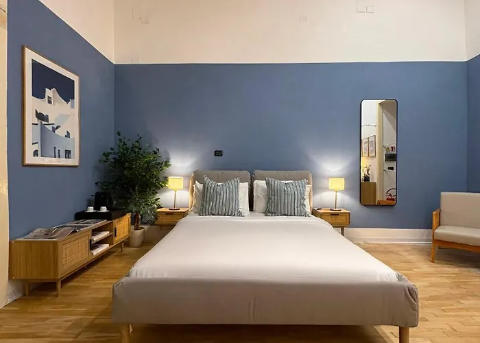 Blue Rattan - Toledo
